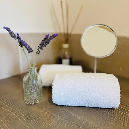 A Casa Di Claudia Bed and Breakfast 4*