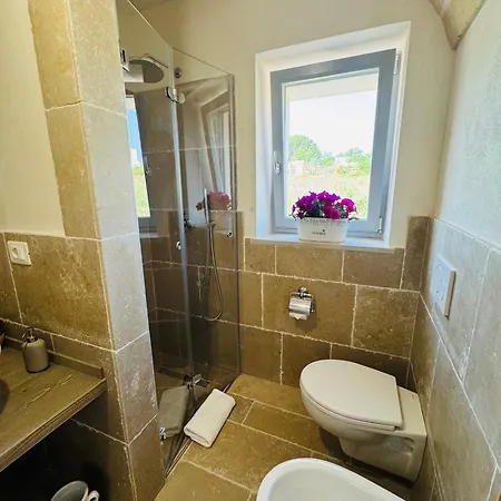 Bed and Breakfast A Casa Di Claudia Μαρτίνα Φράνκα